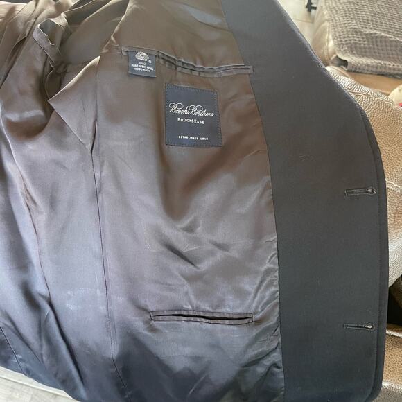 Brooks Brothers Men’s Brooksease Black Wool Blazer Gold Buttons Size 45R - Picture 15 of 16